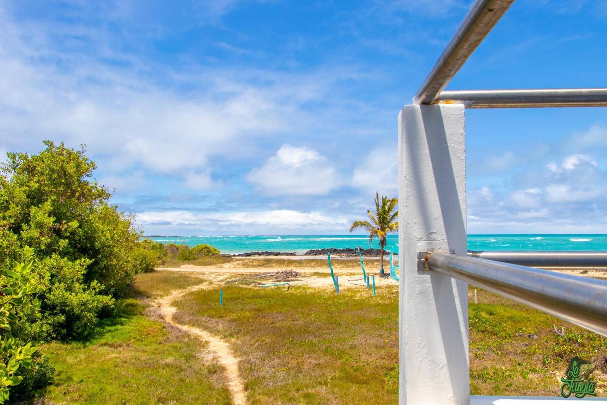 Hotel La Jungla Puerto Villamil Kültér fotó